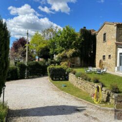 5 bedroom house with pool for sale near Cortona Tuscany (11)