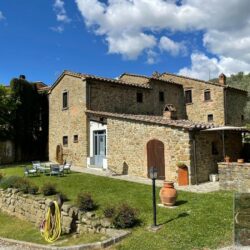 5 bedroom house with pool for sale near Cortona Tuscany (14)