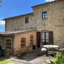 5 bedroom house with pool for sale near Cortona Tuscany (26)