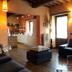 A beautiful farmhouse property with pool for sale in Garfagnana Tuscany (39)