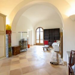 Beautiful Villa for sale near Montepulciano Tuscany (34)