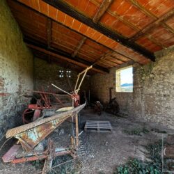 Farmhouse to restore near Lajatico Tuscany (21)