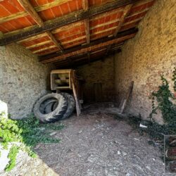 Farmhouse to restore near Lajatico Tuscany (22)
