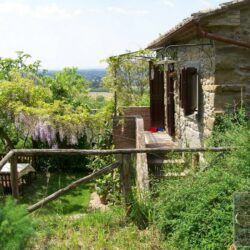 Charming House with Pool for sale near Cortona Tuscany (32)