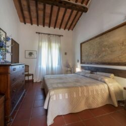 Farmhouse for sale in Tuscany (26)-1200