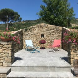 Farmhouse for sale with pool near Cortona, Tuscany (17)