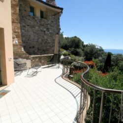 modern villa for sale near the sea Quercianella Livorno Tuscany (29)