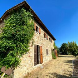 Stone house for sale just 5km from Cortona Tuscany (5)