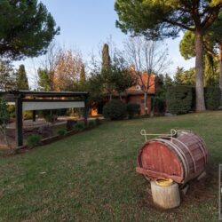 Villa for sale near the Tuscan coast (16)