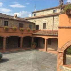 Apartment with Shared pool for sale near Cortona Tuscany (17)b