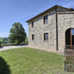Borgo Apartment with Pool for sale near Volterra Tuscany (2)