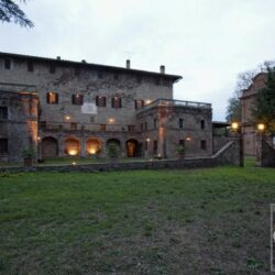 Historic Villa for sale nar Siena, Tuscany (4)