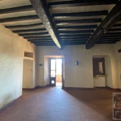Wonderful restoration property for sale near Cortona Tuscany (9)