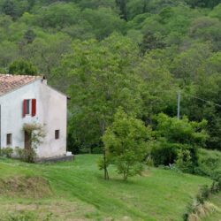 Charming Hamlet House for sale in Tuscany (10)