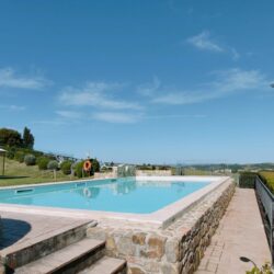 Beautiful apartment for sale on complex near Montalcino Tuscany (39)