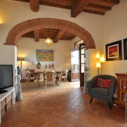 Beautiful apartment for sale on complex near Montalcino Tuscany (4)