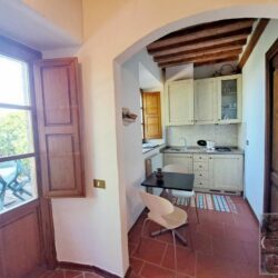 Apartment with pool for sale near Volterra Tuscany (22)
