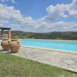 Detached apartment with shared pool on a complex near Castelfalfi golf course in Tuscany (17)
