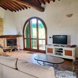 Detached apartment with shared pool on a complex near Castelfalfi golf course in Tuscany (19)