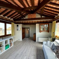 Wonderful Apartment for sale in Cortona Tuscany (8)