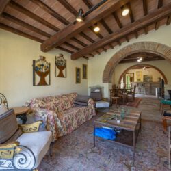 A beautiful Tuscan Farmhouse for sale with Greenhouse near Arezzo (32)