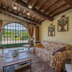 A beautiful Tuscan Farmhouse for sale with Greenhouse near Arezzo (33)