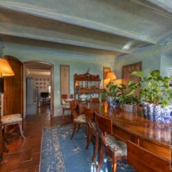 A beautiful Tuscan Farmhouse for sale with Greenhouse near Arezzo (41)