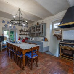 A beautiful Tuscan Farmhouse for sale with Greenhouse near Arezzo (43)