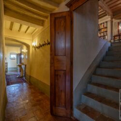 A beautiful Tuscan Farmhouse for sale with Greenhouse near Arezzo (47)