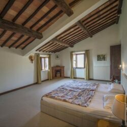 Castle Winery for sale in Tuscany (20)