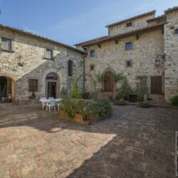 Castle Winery for sale in Tuscany (5)