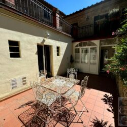 Exclusive Apartment for sale in Cortona with Terrace (5)