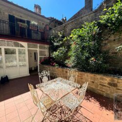 Exclusive Apartment for sale in Cortona with Terrace (6)