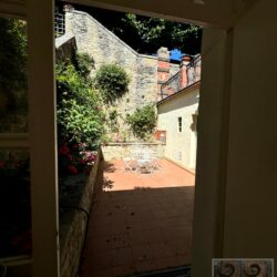 Exclusive Apartment for sale in Cortona with Terrace (8)