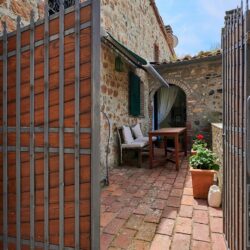 A beautiful village property for sale in Maremma (16)