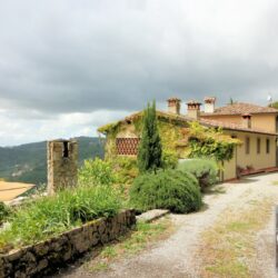 Hotel for sale in the hills of Lucca Tuscany (8)