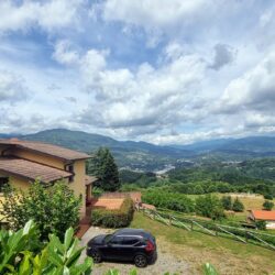 House with Pool and Views for sale in Garfagnana (19)