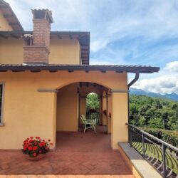 House with Pool and Views for sale in Garfagnana (37)