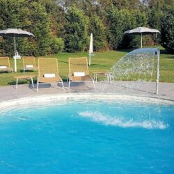 Villa with pool for sale near Altopascio Tuscany (4)