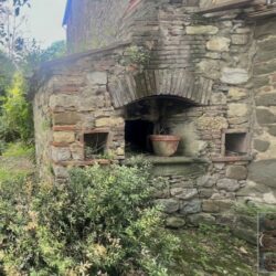 Ancient Tuscan Castle for sale with Sea view, Camaiore, Tuscany (26)