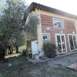 House with pool and annex for sale near Santa Maria a Monte Pisa (1)