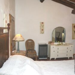 House with Pool for sale near Gallicano Lucca Tuscany (24)