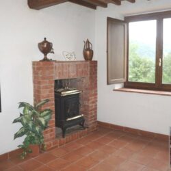 House with Pool for sale near Gallicano Lucca Tuscany (5)