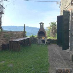 Village House with pool for sale near Bagni di Lucca Tuscany (37)