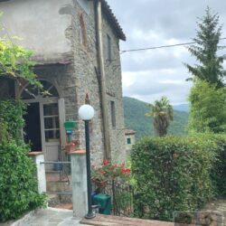 Village House with pool for sale near Bagni di Lucca Tuscany (38)